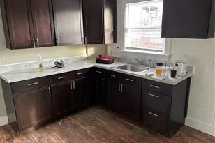 120 N 7th St, Hannibal, MO 63401 - Photo 5