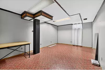 216 Hillsdale Drive, Ballwin, MO 63011 - Photo 23