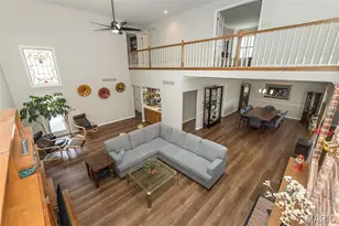 14380 Cedar Springs Dr, Chesterfield, MO 63017 - Photo 17