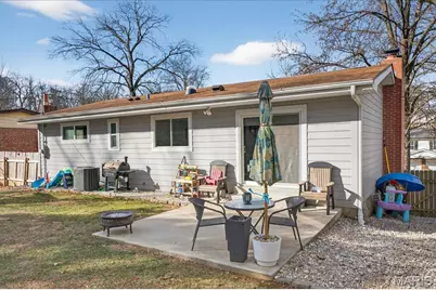 524 Hickory Hollow Lane, Saint Louis, MO 63122 - Photo 31