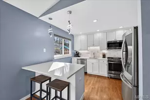 524 Hickory Hollow Ln, Saint Louis, MO 63122 - Photo 13