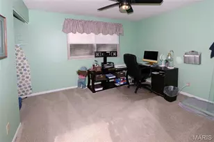13138 Royal Pines Dr, Maryland Heights, MO 63146 - Photo 21