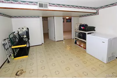 13138 Royal Pines Drive, Maryland Heights, MO 63146 - Photo 27