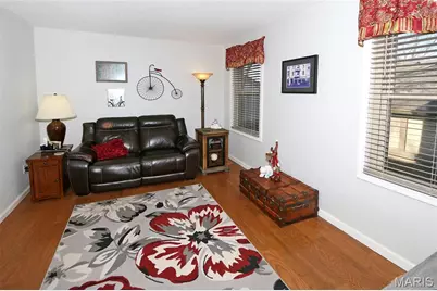 13138 Royal Pines Drive, Maryland Heights, MO 63146 - Photo 15