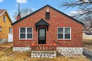 3815 Bayless Ave, Saint Louis, MO 63125 - Photo 1