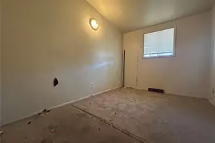 809 Thomas Ave, Saint Louis, MO 63135 - Photo 5