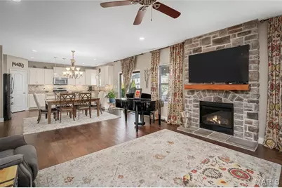 267 Oakhurst Circle, O'Fallon, MO 63368 - Photo 9