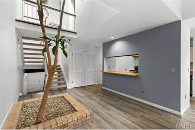 913 Maison Ladue Drive, Saint Louis, MO 63141 - Photo 3
