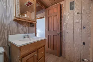 402 Cervina Woods Dr, Innsbrook, MO 63390 - Photo 19