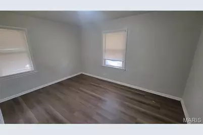 2000 Wismer Avenue, Saint Louis, MO 63114 - Photo 11