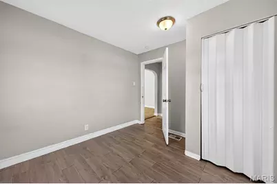 8616 Kendale Drive, Bel-Ridge, MO 63121 - Photo 11