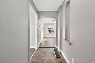 8616 Kendale Dr, Unincorporated, MO 63121 - Photo 9