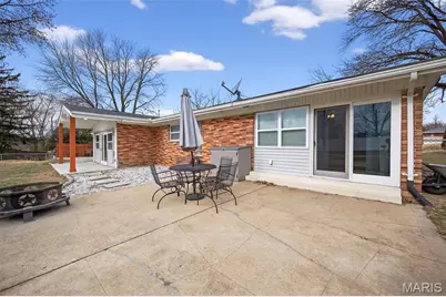 6750 Foxshire Drive, Florissant, MO 63033 - Photo 55