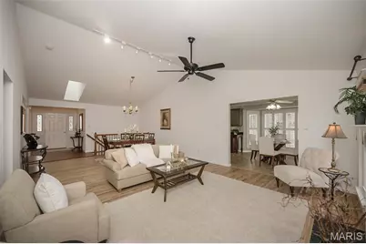 857 Braefield Court, Chesterfield, MO 63017 - Photo 7