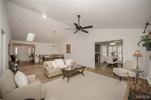 857 Braefield Ct, Chesterfield, MO 63017 - Photo 7