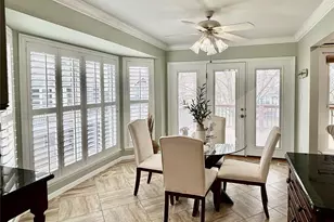 857 Braefield Ct, Chesterfield, MO 63017 - Photo 9