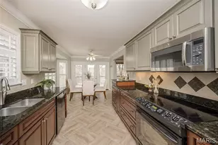 857 Braefield Ct, Chesterfield, MO 63017 - Photo 15