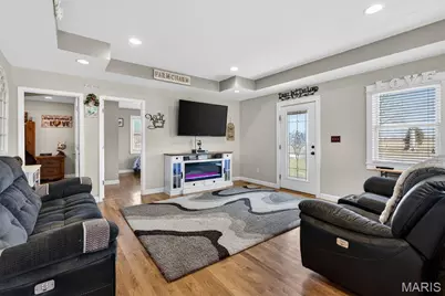 1371 Silvers Road, Saint Peters, MO 63376 - Photo 7