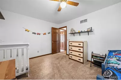 120 Hunters Pointe Drive, Saint Charles, MO 63304 - Photo 33