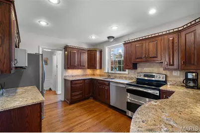 907 N Taylor Avenue, Saint Louis, MO 63122 - Photo 17