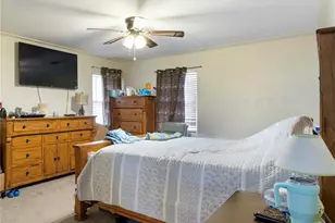 2707 N Service Rd W, Saint Clair, MO 63077 - Photo 11