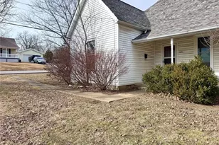 1091 Boone St, Troy, MO 63379 - Photo 7