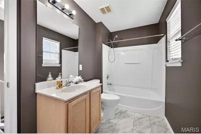 161 Bayhill Village Drive, O'Fallon, MO 63368 - Photo 23