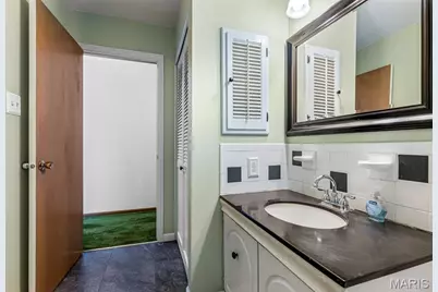 406 N Harding Street, Desloge, MO 63601 - Photo 47