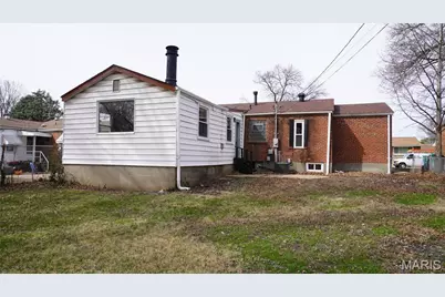 9244 Edna Street, Saint Louis, MO 63137 - Photo 15