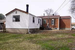 9244 Edna St, Saint Louis, MO 63137 - Photo 15