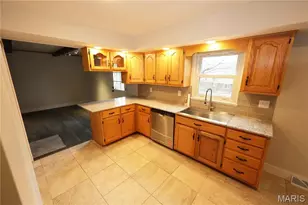 1829 Weissinger Ln, Cape Girardeau, MO 63701 - Photo 5