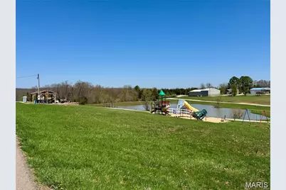 8875 Victoria Lane, French Village, MO 63036 - Photo 19