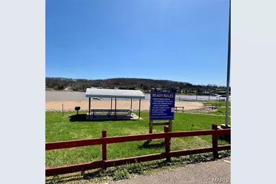 8875 Victoria Lane, French Village, MO 63036 - Photo 13