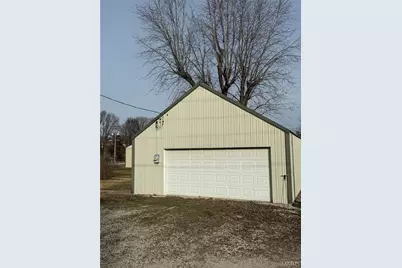 121 S Low Street, Frankford, MO 63441 - Photo 13