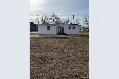 1105 W W Locust Street, Bowling Green, MO 63334 - Photo 11