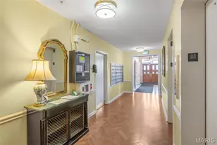 900 S Hanley Rd, Clayton, MO 63105 - Photo 21