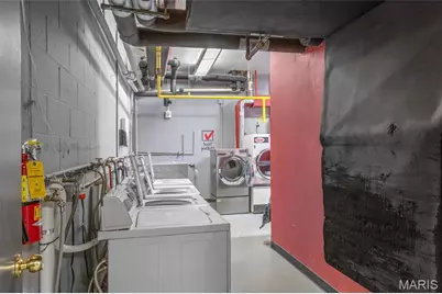 900 S Hanley Road #11B, Clayton, MO 63105 - Photo 25