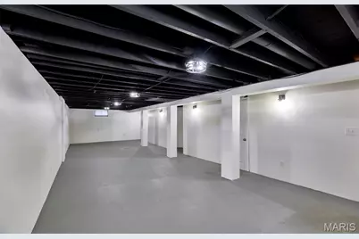 1910 Flamingo Drive, Florissant, MO 63031 - Photo 5