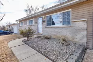 1910 Flamingo Dr, Florissant, MO 63031 - Photo 9