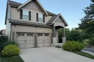 2736 Grover Crossing Dr, Wildwood, MO 63040 - Photo 1