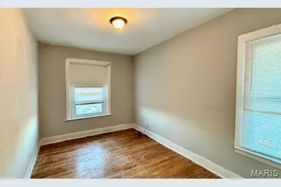 953 Catalpa Street #2F, Saint Louis, MO 63112 - Photo 7