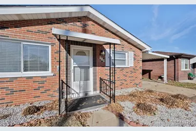 713 Avenue H, Saint Louis, MO 63125 - Photo 1
