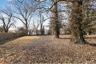 6625 Thurston Avenue, Berkeley, MO 63134 - Photo 31