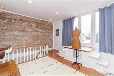 1901 Hickory Street, Saint Louis, MO 63104 - Photo 29
