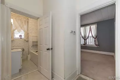 6924 Fyler Avenue, Saint Louis, MO 63139 - Photo 13