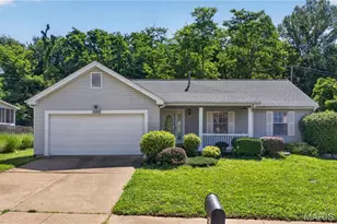 5260 Edgemere Dr, Black Jack, MO 63033 - Photo 1