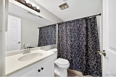 1464 Hawks Nest Court #H, Saint Charles, MO 63303 - Photo 7