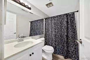 1464 Hawks Nest Ct, Saint Charles, MO 63303 - Photo 7