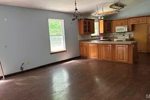 8422 Old Orchard Ln, Dittmer, MO 63023 - Photo 9