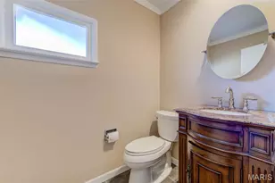 1946 Burlewood Dr, Saint Louis, MO 63146 - Photo 11